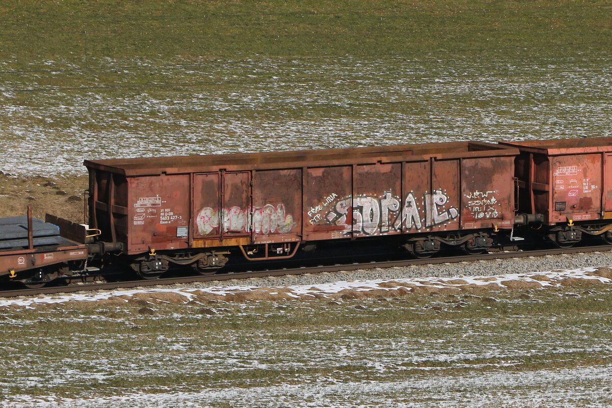 5403 427 (Eaos-x) am 19. Februar 2025 bei Axdorf.