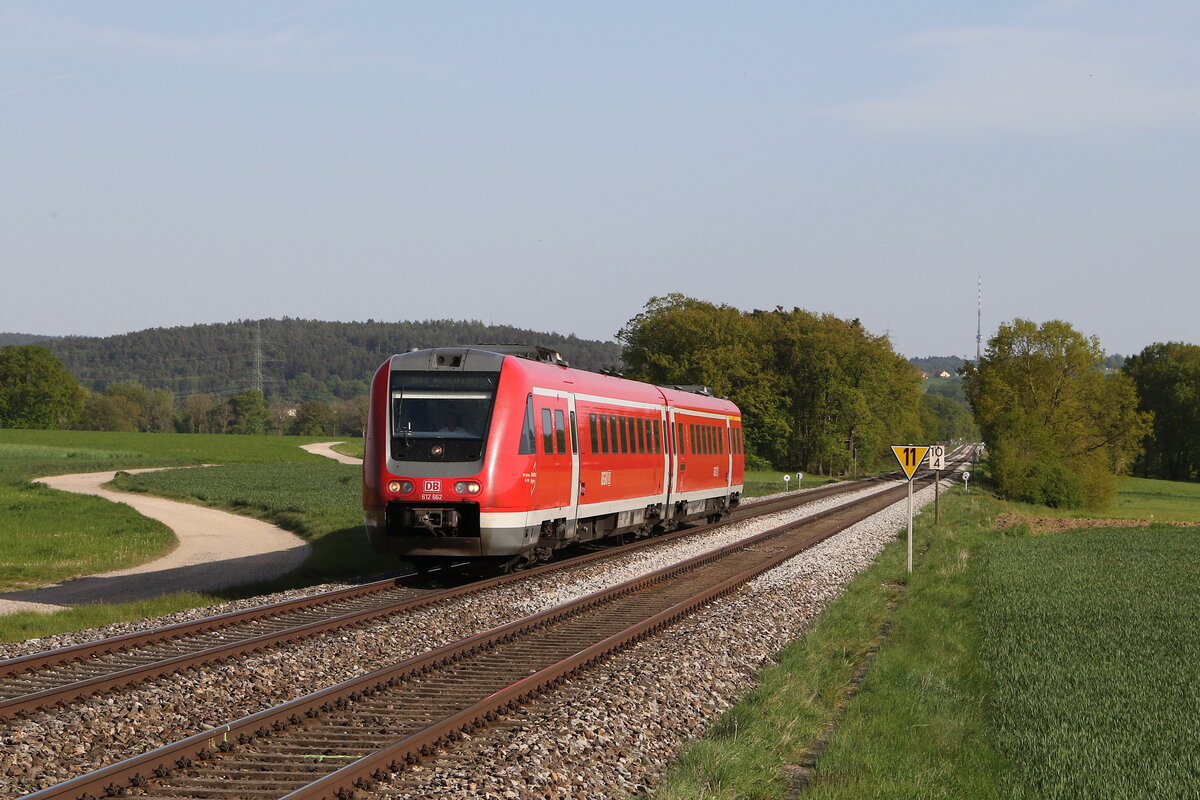 612 162 war am 30. April 2024 bei Zeitlarn in Richtung Schwandorf unterwegs.