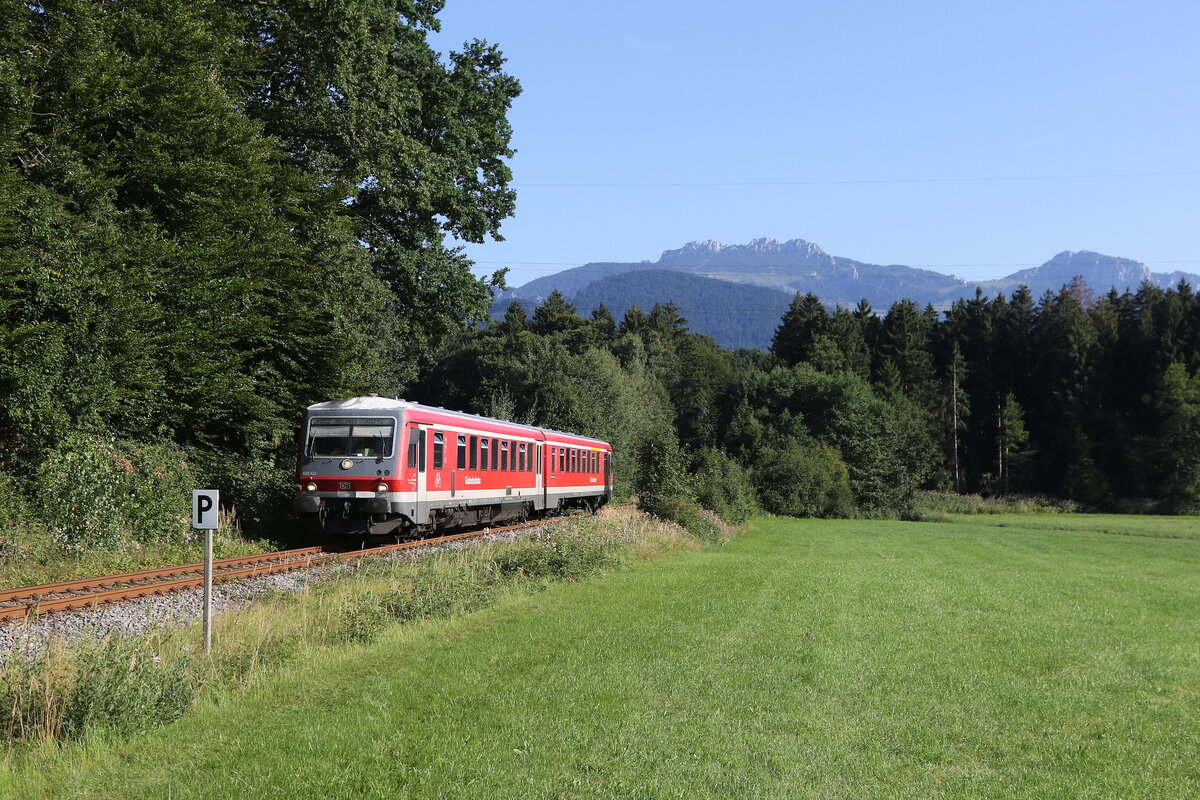 628 422 aus Aschau im Chiemgau kommend am 19. August 2025 bei Umratshausen.