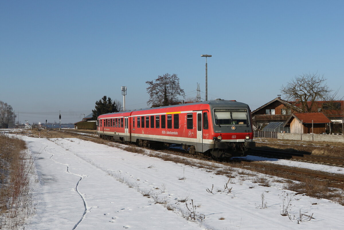 628 627 aus M�hldorf kommend am 21. Januar 2026 bei Pirach.