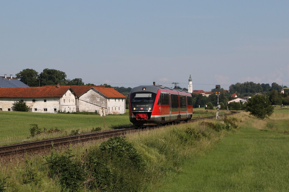 642 532 aus Neunmarkt St. Veit kommend am 20. Juni 2026 bei Tegernbach.