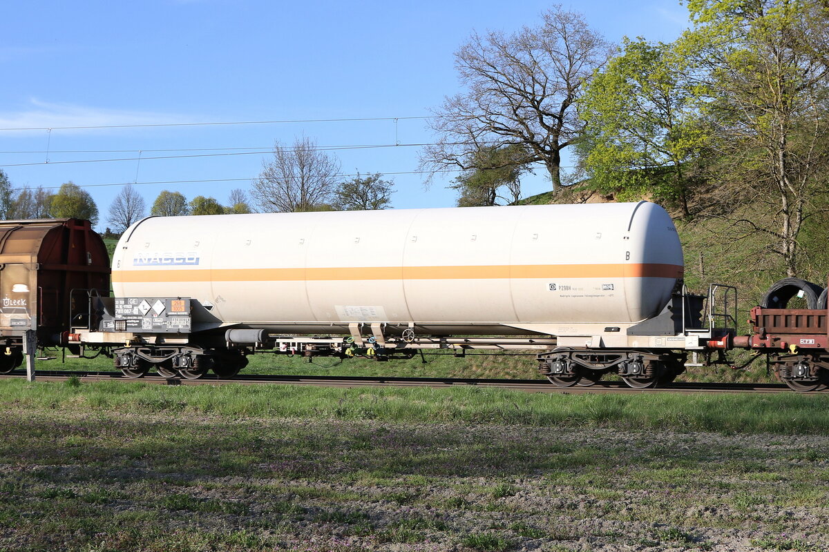 7811 087 (Zags) von  NACCO  am 6. April 2024 bei Fahlenbach.