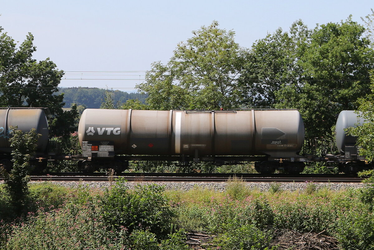 7837 114 (Zans) von  VTG  am 19. August 2025 bei Vachenorf.
