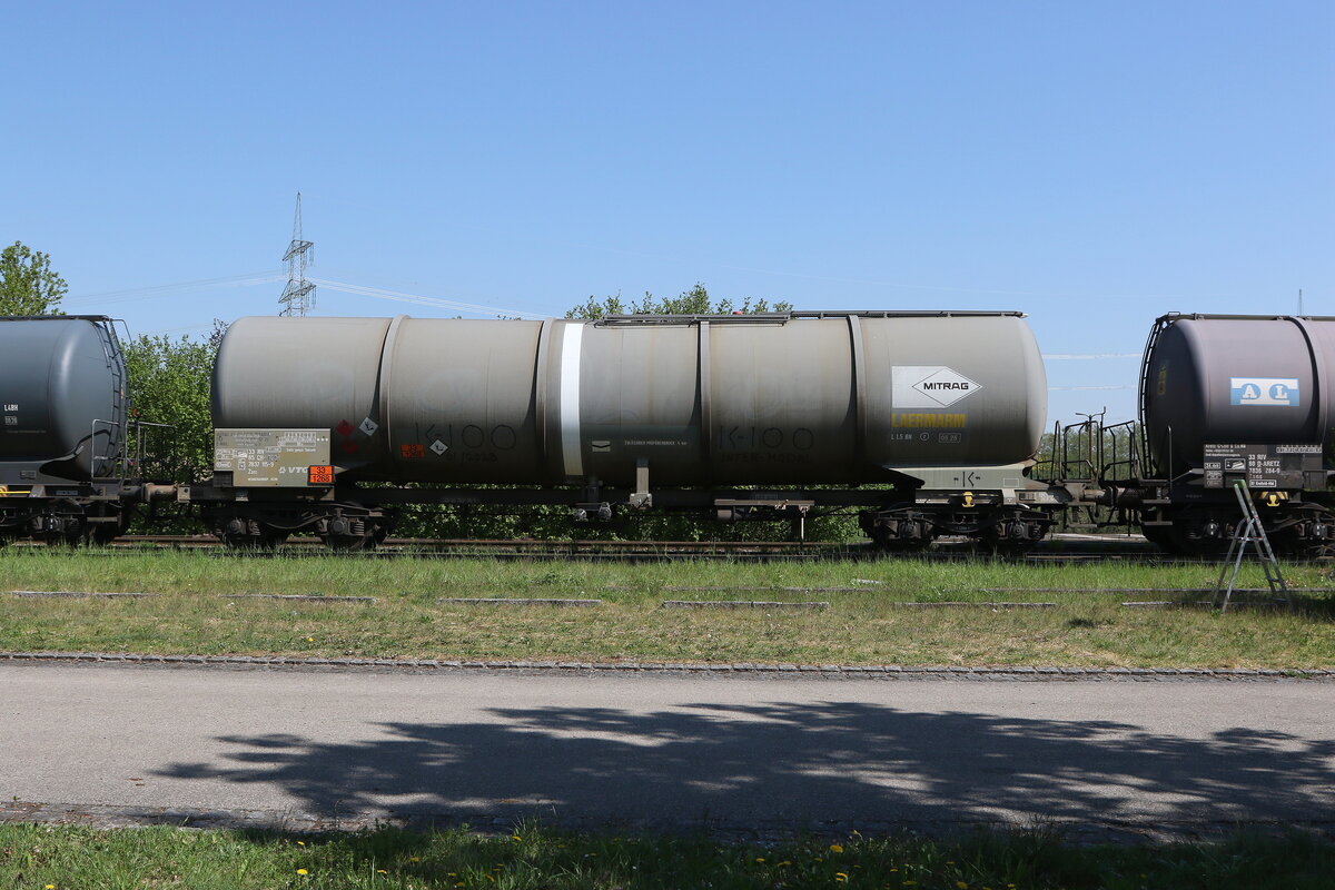 7837 115 (Zans) von  MITRAG  am 29. April 2025 bei Thann/Matzbach.