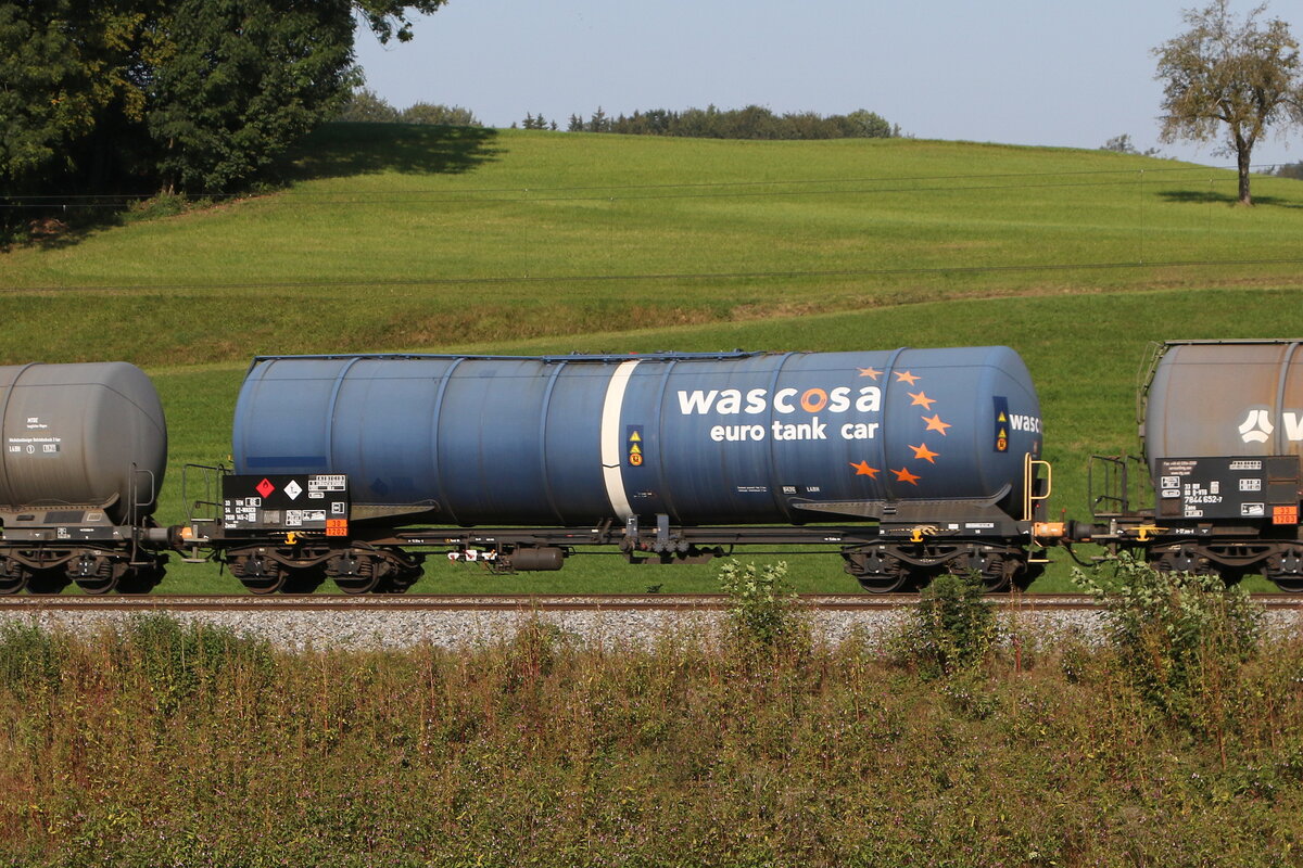 7838 145 (Zacns) von  WASCOSA  am 19. September 2024 bei Axdorf.