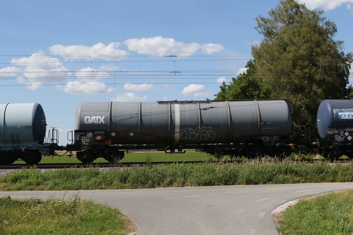 7843 323 (Zans) von  GATX  am 4. Juli 2026 bei �bersee.