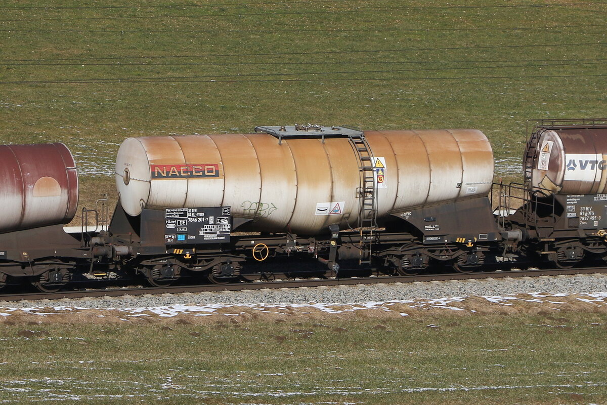 7846 201 (Zacns) von  VTG  am 19. Februar 2025 bei Axdorf.