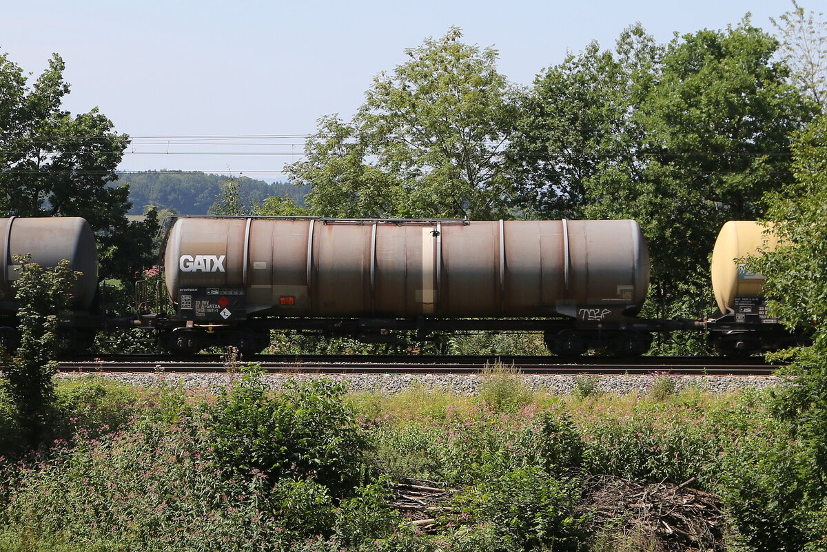 7848 167 (Zans) von  GATX  am 19. August 2025 bei Vachendorf.