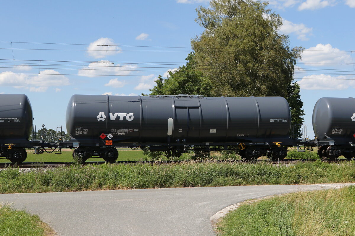 7848 785 (Zans) von  VTG  am 4. Juli 2026 bei �bersee.