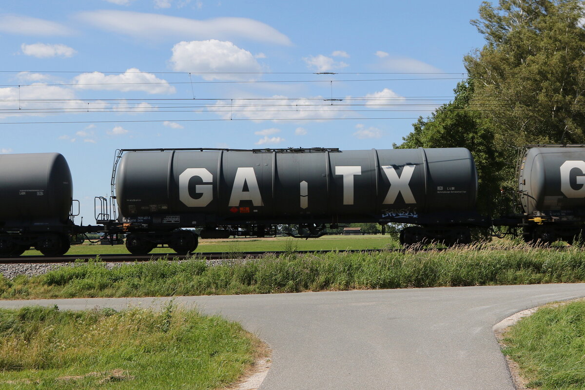 7929 457 (Zacns) von  GATX  am 4. Juli 2026 bei �bersee.