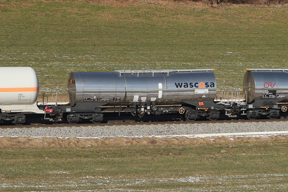 7932 692 (Zacens) von  WASCOSA  am 19. Februar 2025 bei Axdorf.