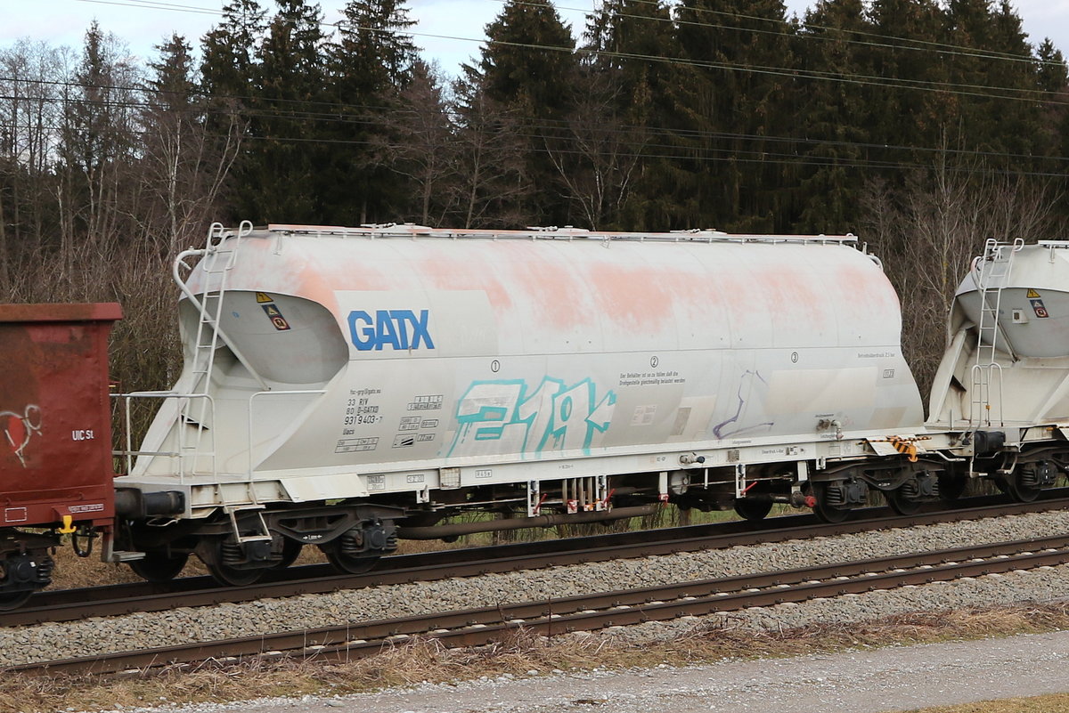 9319 403 (Uacs) von  GATX  am 4. Februar 2021 bei Grabensttt.