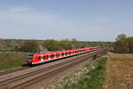 423 205 und 423 666 aus Petershausen am 7. April 2024 bei Vierkirchen.