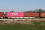 4576 221 (Sggnss) von 'AAEC' am 8. April 2025 bei Bernau am Chiemsee.
