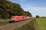 185 068 mit einem  Mllzug  aus Freilassing kommend am 9. Oktober 2024 bei Hufschlag.