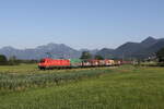 185 249 war am 25. Juni 2026 mit Planenwagen bei Bernau am Chiemsee in Richtung M�nchen unterwegs.