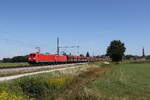 185 211 und 185 348 waren mit einem Erzzug am 19. August 2026 bei �bersee am Chiemsee in Richtung M�nchen unterwegs.