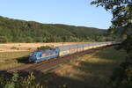 192 014 von  Rurtal Bahn Cargo  mit einem Autozug am 6.