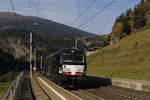 193 879 auf dem Weg zum Brenner.