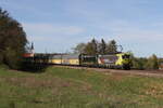 193 554 und 193 879 mit einem Autozug aus Ingolstadt kommend am 6. April 2024 bei Fahlenbach.