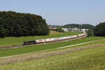 6193 610 von  Beacon  war am 12. Augusts 2025 mit einem  EKOL-KLV  bei Axdorf in Richtung Mnchen unterwegs.