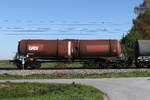 7843 727 (Zans) von  GATX  am 23. April 2026 bei �bersee am Chiemsee.