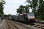 189 936 auf dem Weg zu Brenner am 14. August 2013 im Bahnhof von Assling.