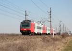4020 236-8 ist auf dem Weg nach St.Plten.